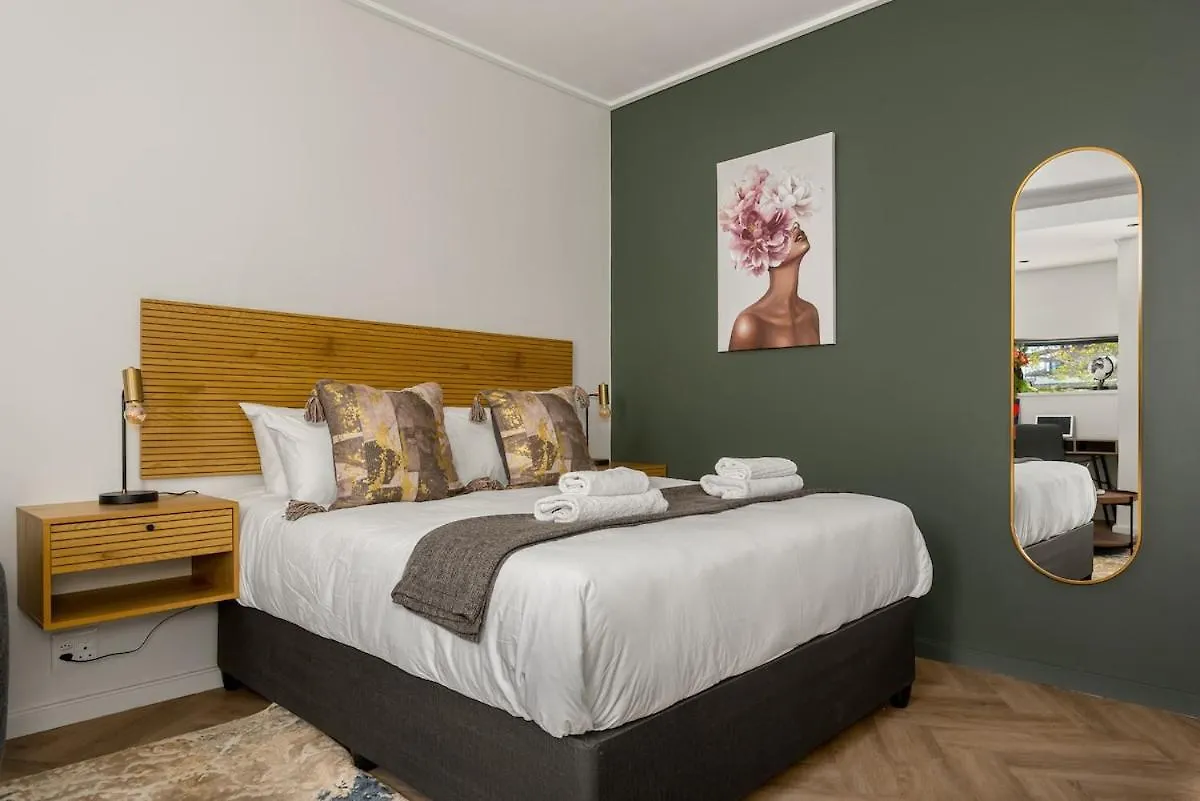 On Park Studio With Courtyard Haven Near Canal Walk Cape Town 0*,  South Africa